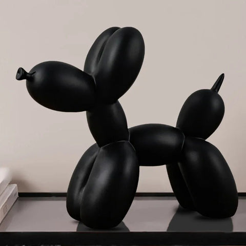 Balloon Dog Statue